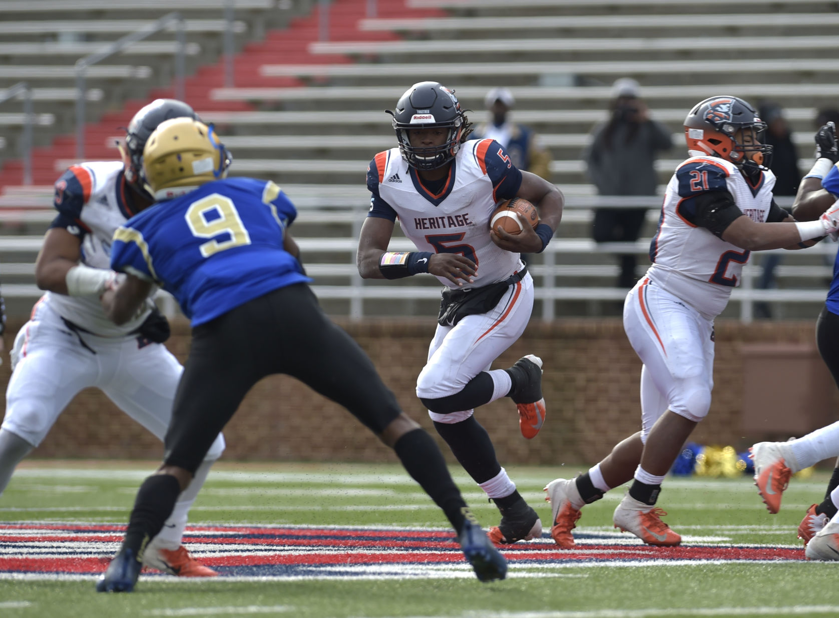 LNA 12092018 Heritge High Wins46.JPG